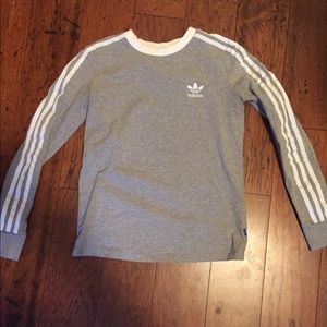 Gray Adidas pull over